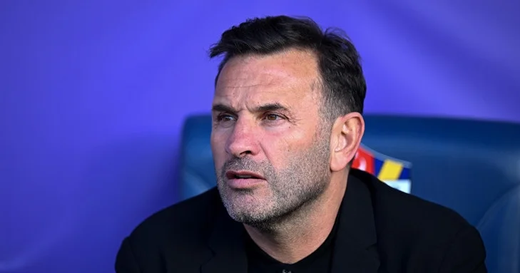 Okan Buruk: “Bəlkə də “Qalatasaray”dakı ən çətin günlərimi yaşayıram”