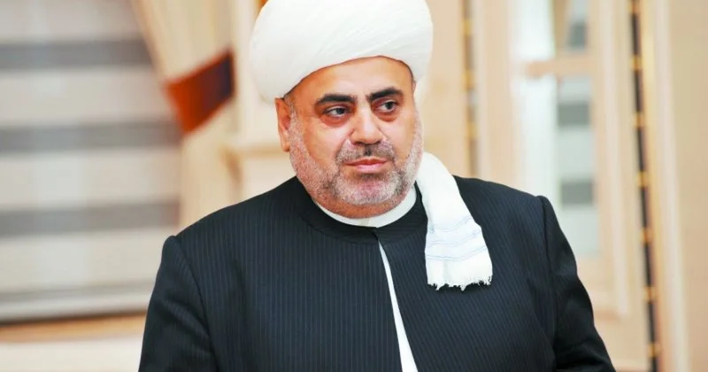 Şeyxin mühafizə xidmətinin keçmiş rəisi stadion aldı