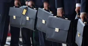 Bu dövlət işçilərinin əsgərliyə getmələri məcburi olacaq