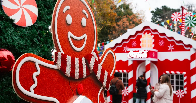 Любимая зимняя сказка вновь на площади Фонтанов в Баку! ФОТО