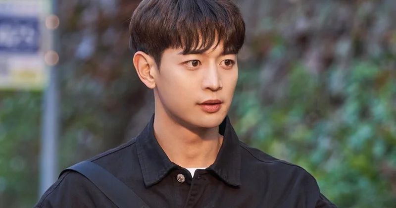 Yay gecəsində bir yuxu... Günün mahnısı