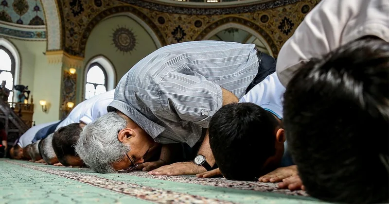 Намаз не для показухи . Муфтий России обратился к мусульманам Minval Politika