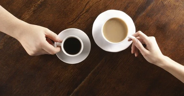 Arıqlamaq istəyənlər üçün: çay, yoxsa qəhvə?