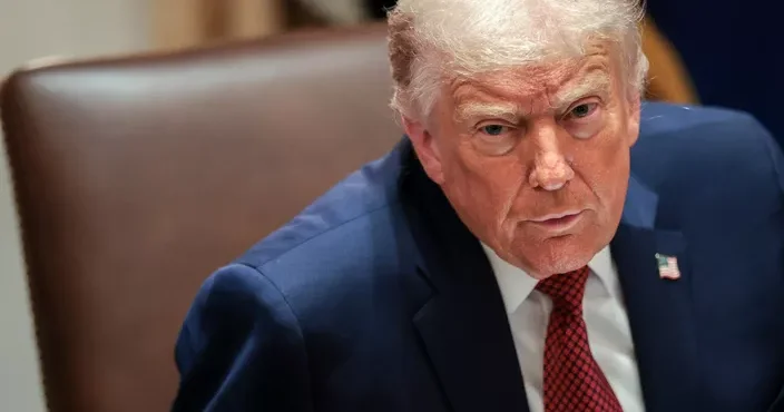 Tramp fermerlərə 12 milyard dollar yardım vəd edib