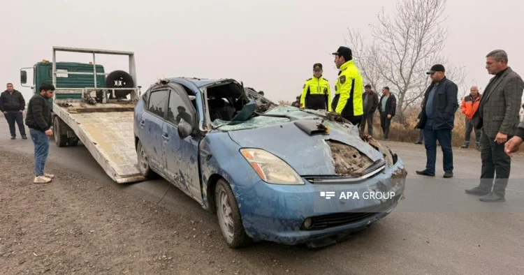 Zərdabda ağır qəza: baba və nəvə ölüb