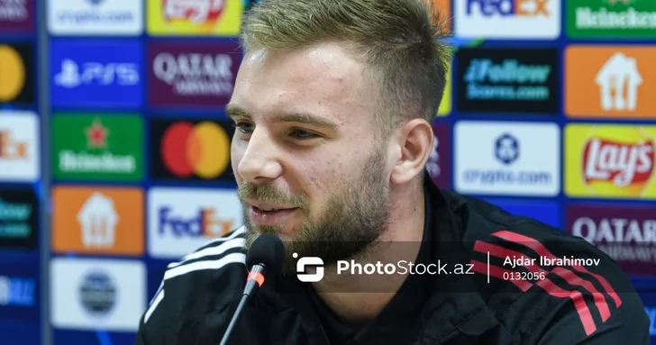 Вратарь Аякса : Мы постараемся хорошо сыграть против Карабаха