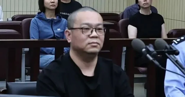 В Китае казнили бывшего главу Huarong International Minval Politika