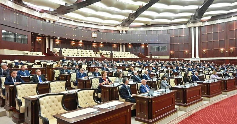 Milli Məclis İşsizlikdən sığorta fondunun 2026 cı il büdcəsini qəbul edib