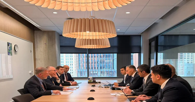 Rəşad Nəbiyev ABŞ da bulud infrastrukturunun inkişafı məsələsini müzakirə edib