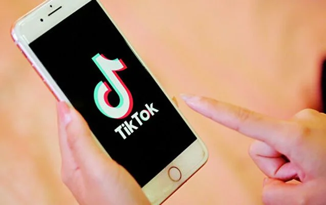 TikTok əməliyyatında saxlanılan tiktoker ev dustaqlığına BURAXILDI