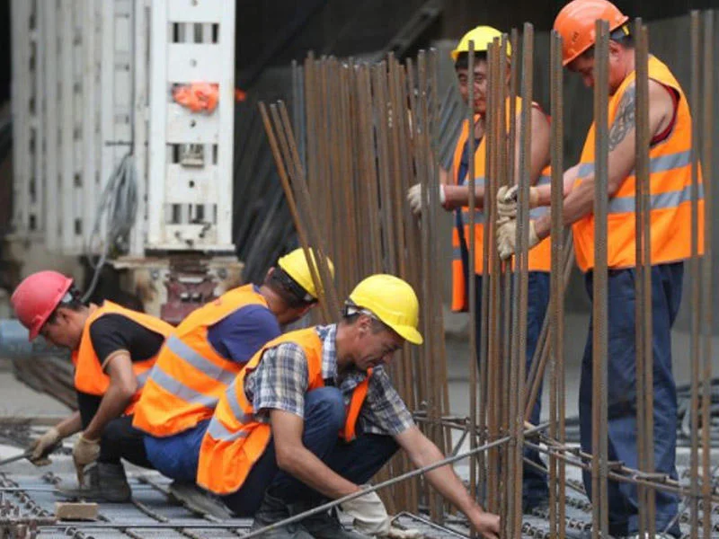 Bu il tikinti materialları bazarında vəziyyət necə olacaq? AÇIQLAMA