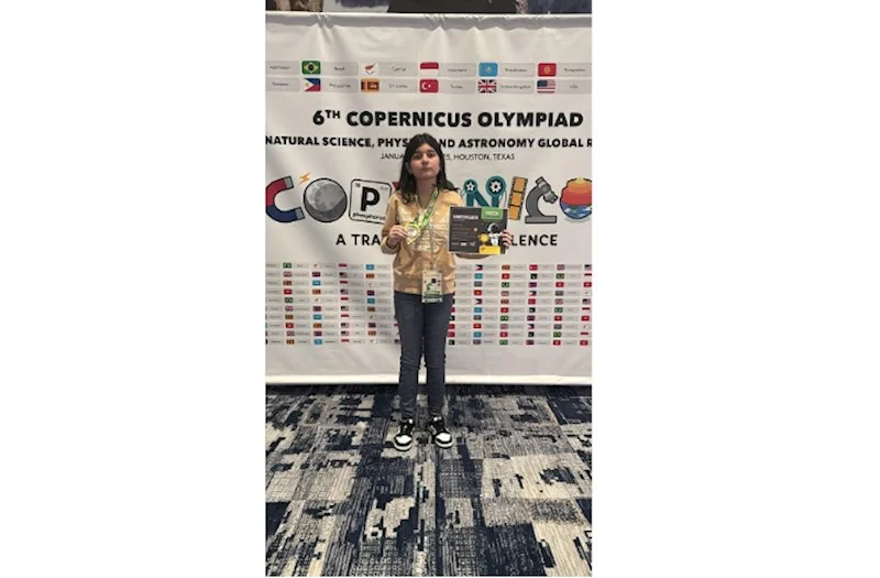 Azərbaycanlı şagird Mətanət Mustafayeva ABŞdə keçirilən olimpiadada qızıl medal qazanıb FOTOLAR (VİDEO)