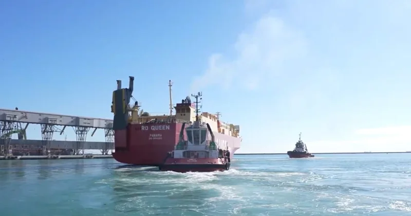 Турецкое судно с гумпомощью отправилось из порта Мерсин в Судан