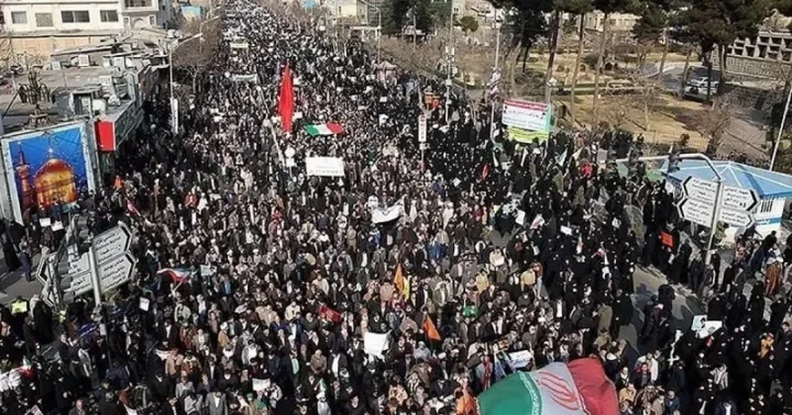 İranda etirazlar niyə səngimir? Beynəlxalq münasibətlər üzrə ekspert şok detalları açıqladı