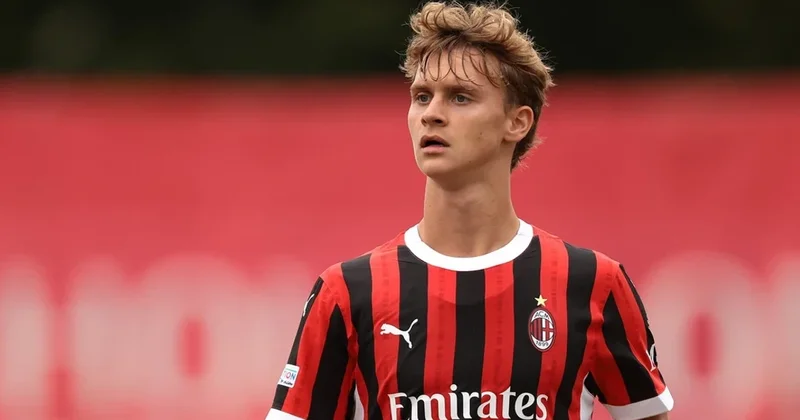 “Ayaks” Zlatan İbrahimoviçin oğlunu heyətinə qatmaq istəyir