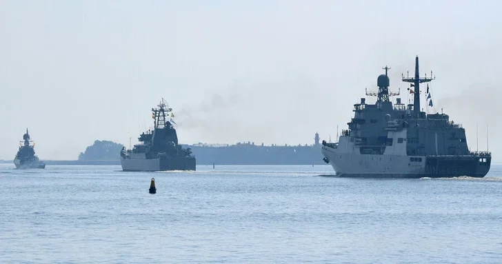 Совместные учения Китая, России и Ирана стартовали в водах ЮАР