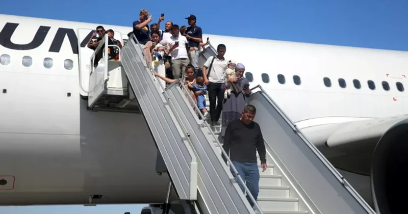 Десятки тысяч иностранцев прибыли в Узбекистан: ПРИЧИНА