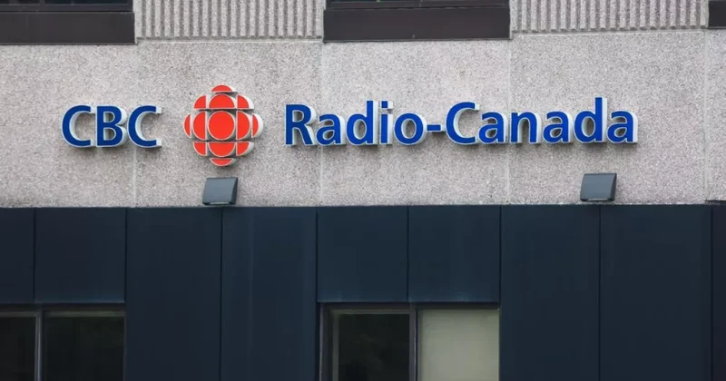 Иранцы в Торонто проводят митинг у здания CBC