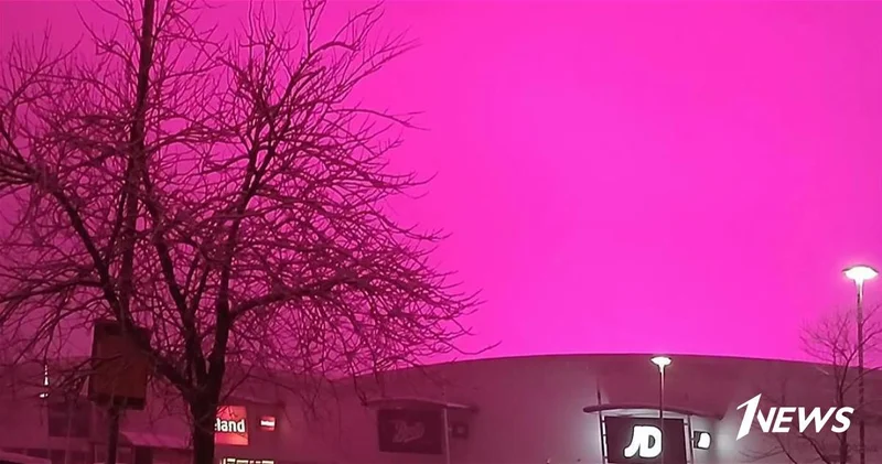 В Британии наблюдали северное сияние? ФОТО ВИДЕО