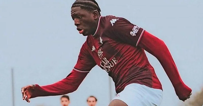 Aston Villa 16 yaşlı yeni Lukaku nu transfer edir