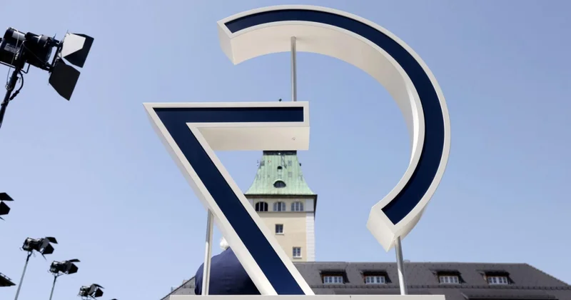 Франция перенесла саммит G7