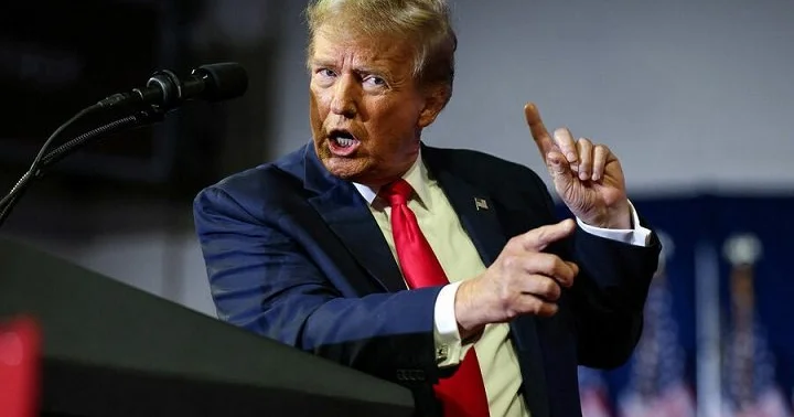 Tramp İranın gələcəyini Azərbaycan türkləri ilə müzakirə etməlidir