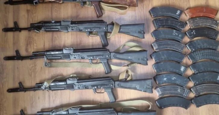 Крупный арсенал оружия изъят в ходе спецопераций МВД Азербайджана