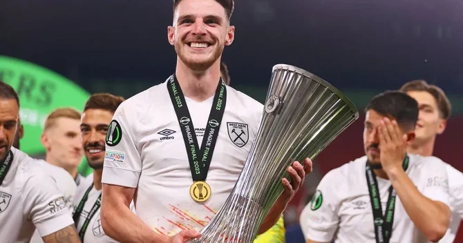 Deklan Raysa ağır cəza verildi 6 ay…