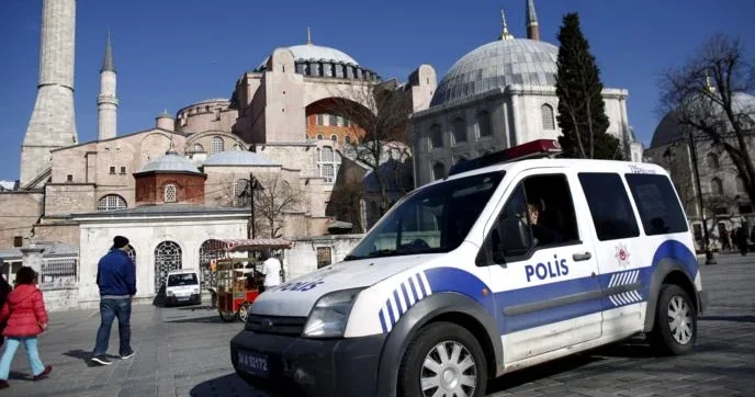 Известные лица Турции задержаны в Стамбуле