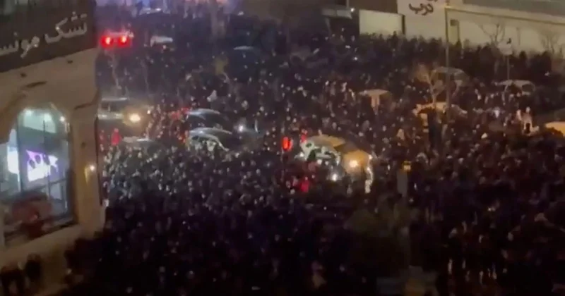 İranda 217 etirazçı öldürülüb?