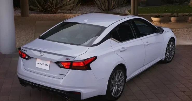 Çox tez tez xarab olan 10 avtomobil SİYAHI