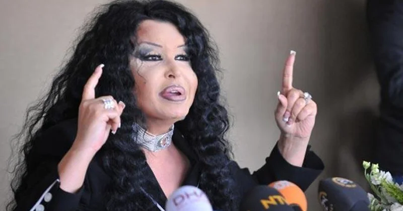 Omu yaxından çəkən jurnalistə qışqırdı