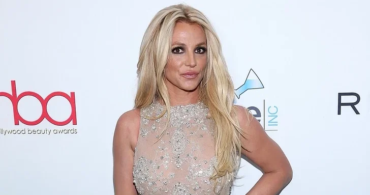 Бритни Спирс анонсировала возвращение с необычным дуэтом