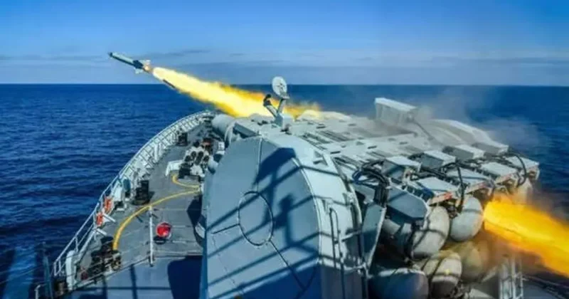 Пакистан успешно провел испытания системы ПВО в ходе учений в Аравийском море