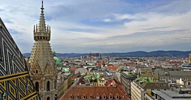 Avstriyadan İrana sərt xəbərdarlıq: Ağlınıza belə gətirməyin!