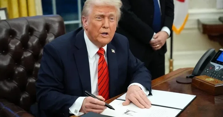 Трамп: Если мы этого не сделаем, Россия или Китай захватят Гренландию