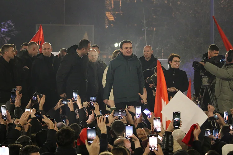 Kosovoda keçirilən ümumi seçkilərin qalibi bəlli olub