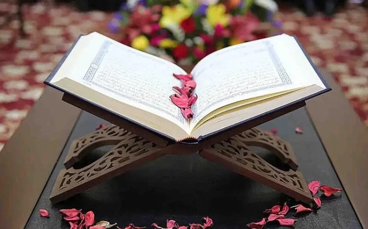 Quran açmaqla insanın gələcəyi haqqında xəbər vermək böyük bir günahdır İlahiyyatçı