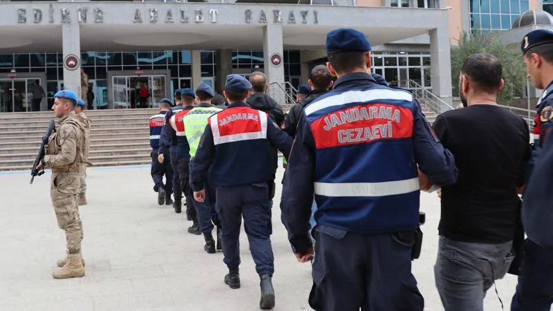 Türkiyənin 22 şəhərində FETÖ yə qarşı əməliyyat: 45 şübhəli saxlanılıb