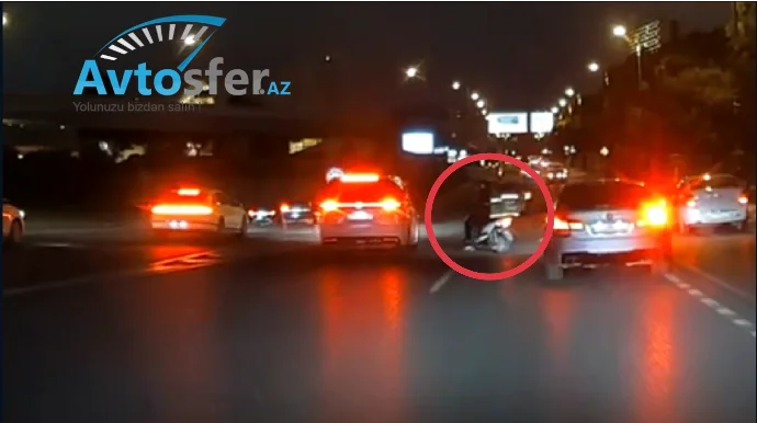 Pul qazanmağı öz həyatından üstün tutan moto kuryer ölümlə üz üzə qaldı VİDEO