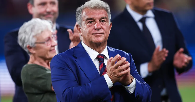 Laporta Barselona klubunun prezidenti vəzifəsindən istefa verib