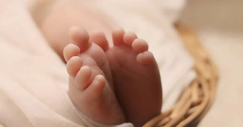 Yeni doğulan körpənin ölümünün ilkin səbəbi açıqlandı YENİLƏNİB