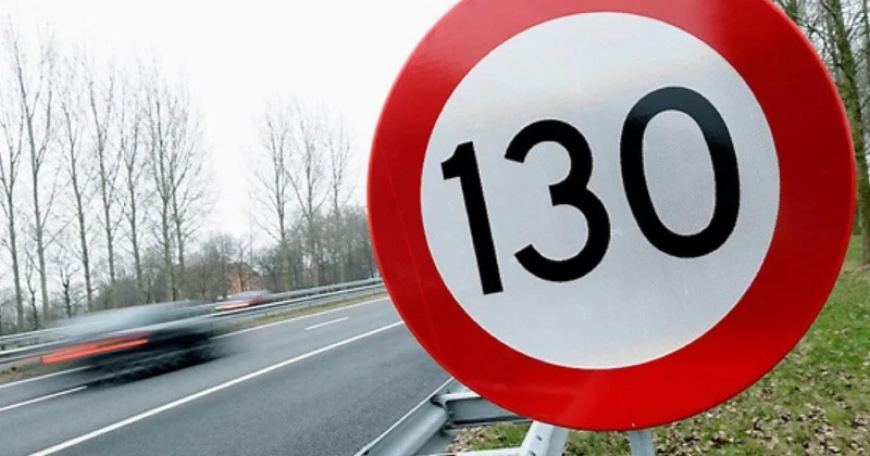 На платных дорогах предложили установить скорость до 130 км/ч