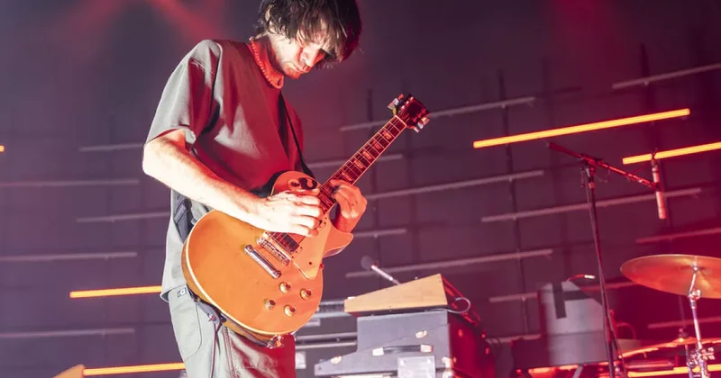 Гитарист Radiohead требует убрать его музыку из фильма Мелания