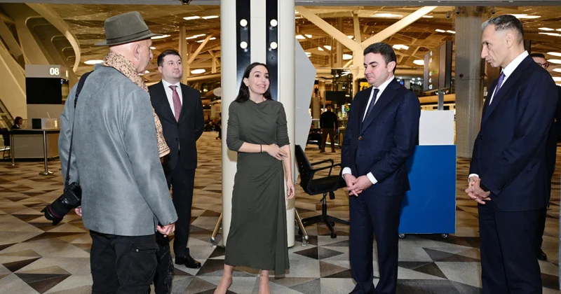 В Баку открылась выставка всемирно известного фотожурналиста Резы Дегати Восходящий свет