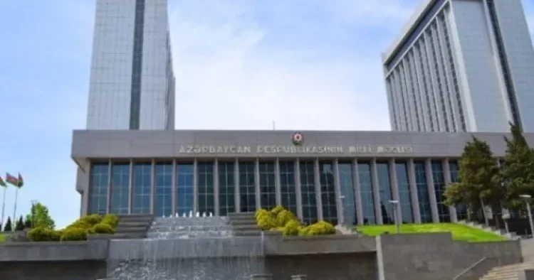 Deputatlar 13 məsələ üçün toplaşacaq Bu TARİXDƏ