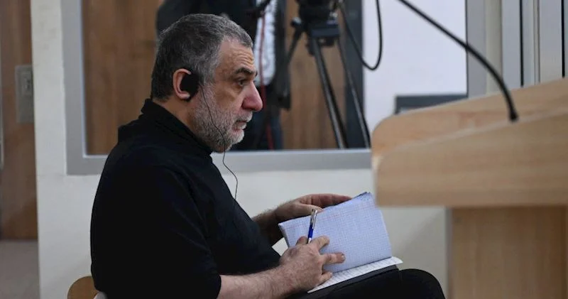 Vardanyanın istəyinə görə məhkəmədə fasilə elan olundu