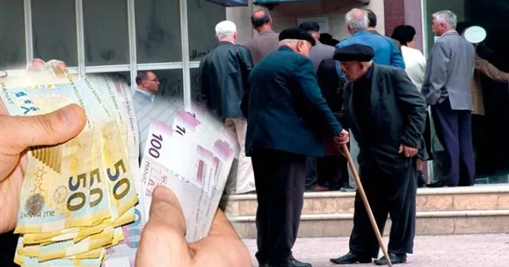 Bankomatda dayanıb pensiyaçılara tələ quran saxlanıldı