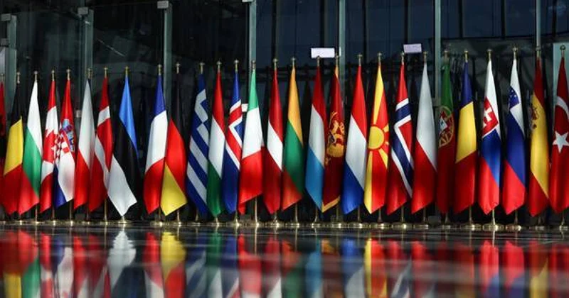 Брюссель собирает министров обороны НАТО