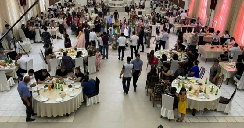 Azərbaycanda məşhur musiqiçini toydan çıxarkən sevgilisi bıçaqladı FOTOLAR